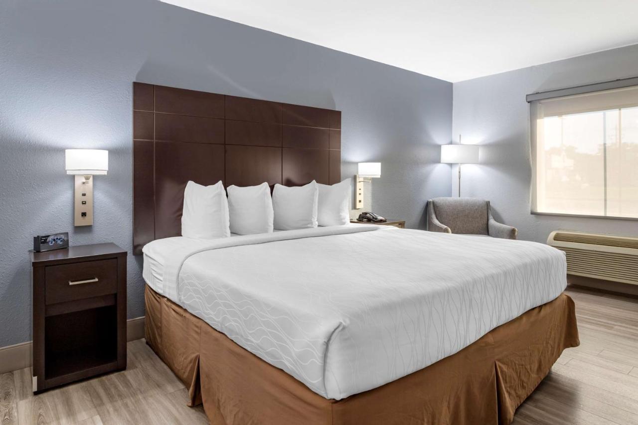 Best Western Plus Orange County Vidor Εξωτερικό φωτογραφία